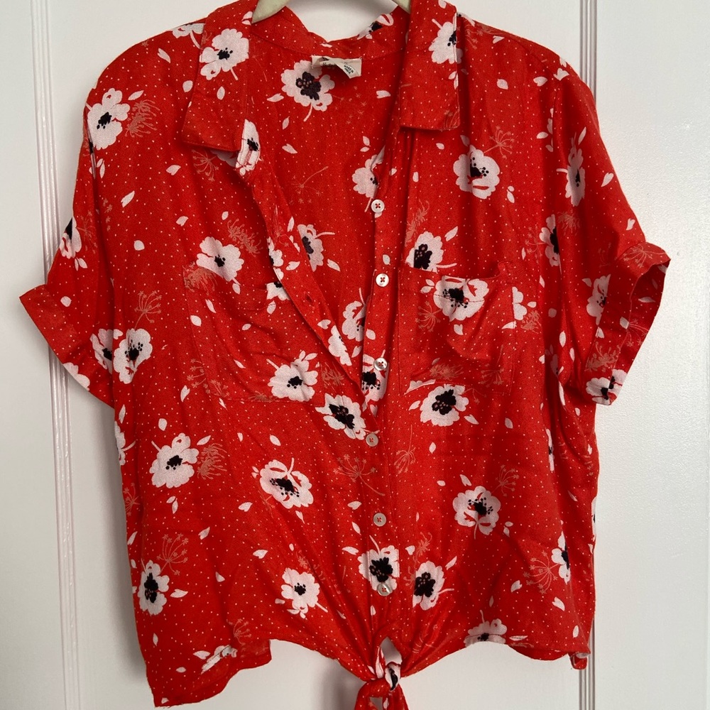 Harper Knotted Top